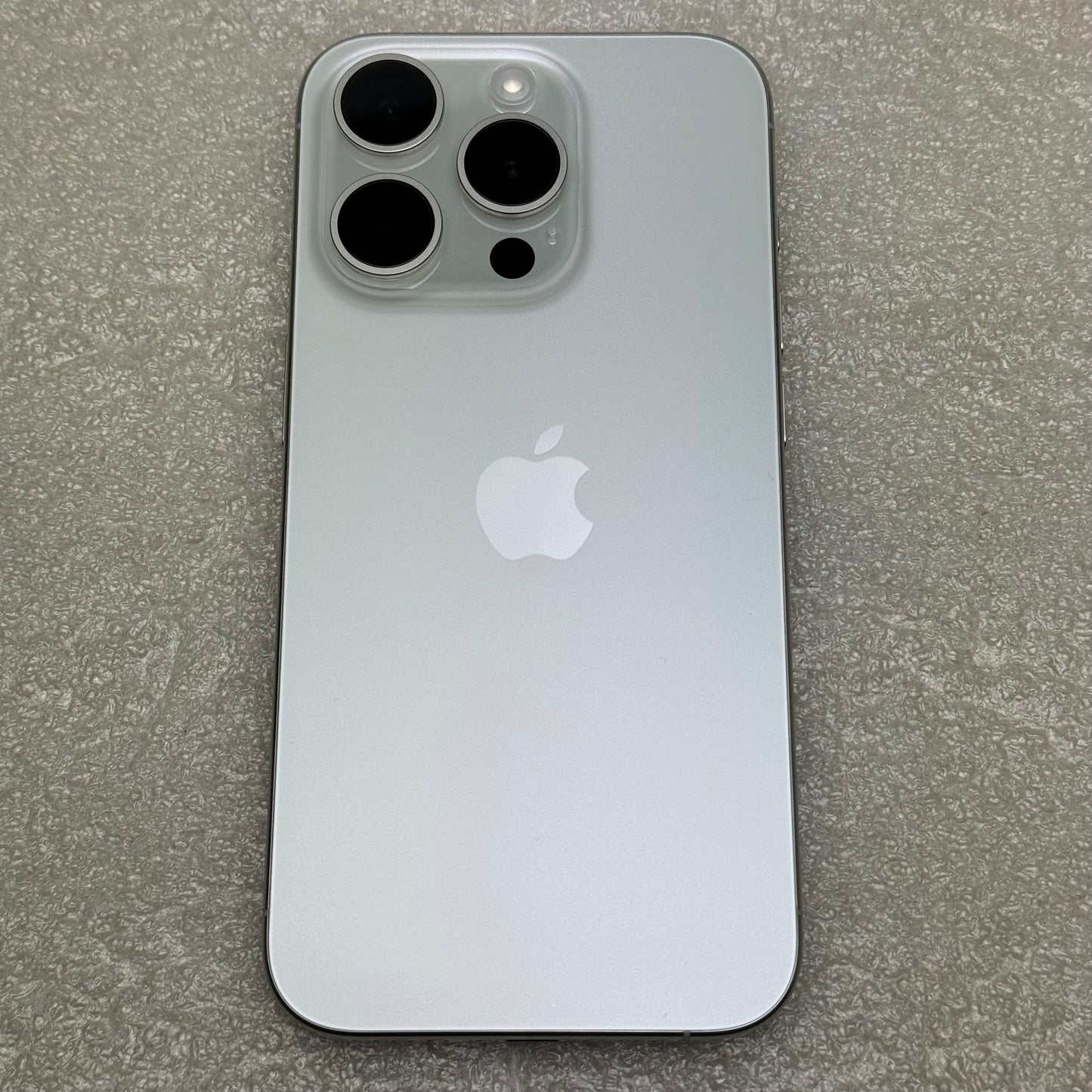 Apple iPhone 15 Pro 128 GB Titanium White 🔋98%🔋