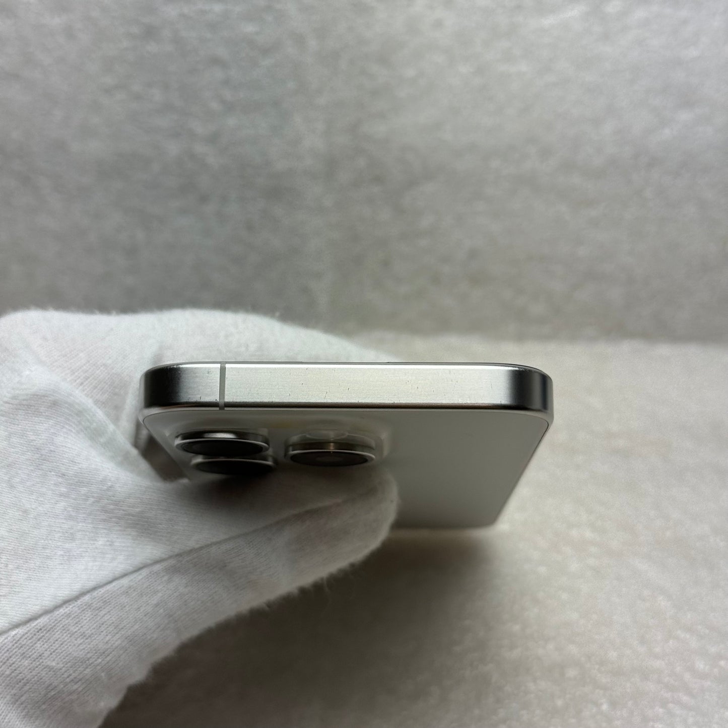 Apple iPhone 15 Pro 128 GB Titanium White 🔋98%🔋
