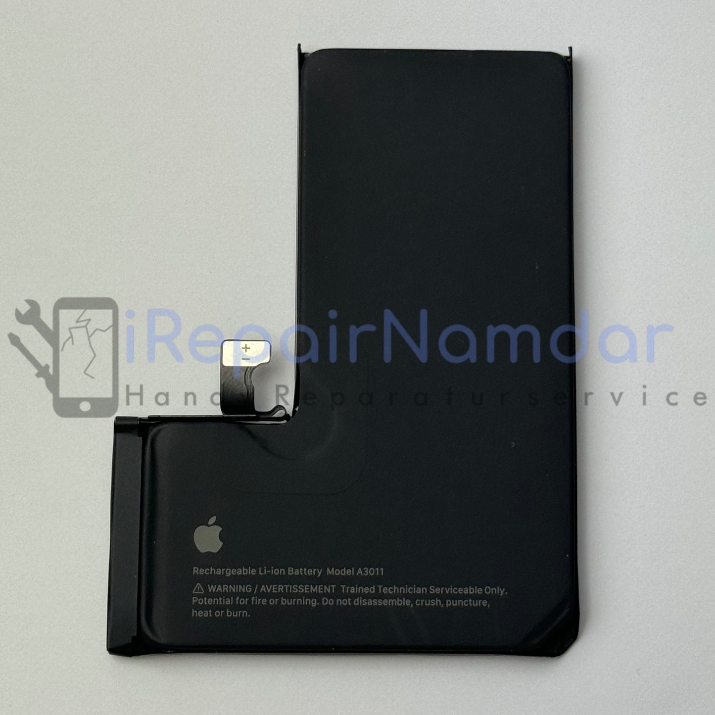 Original iPhone 15 Pro Akku Batterie inklusive Akkukleber